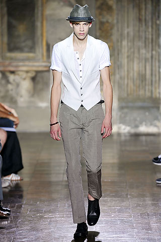 John Varvatos / - 2010